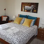 Daire Charming Luz House - T2 With Jacuzzi