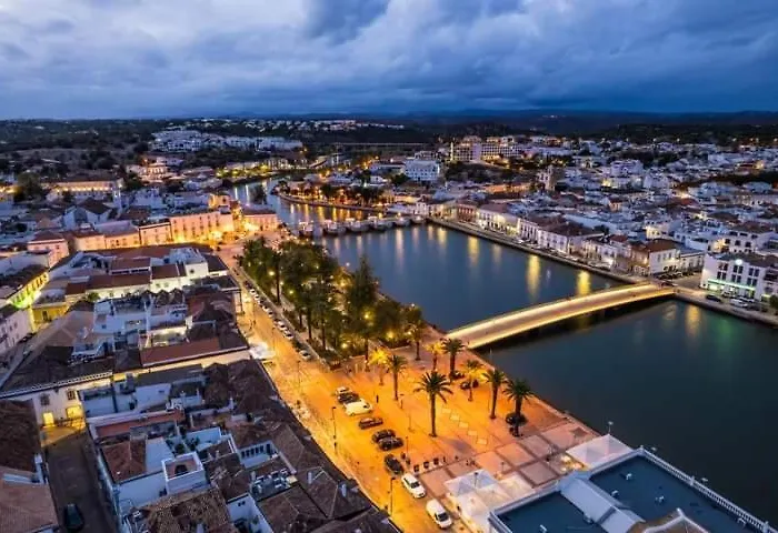 Charming Luz House - T2 With Jacuzzi *