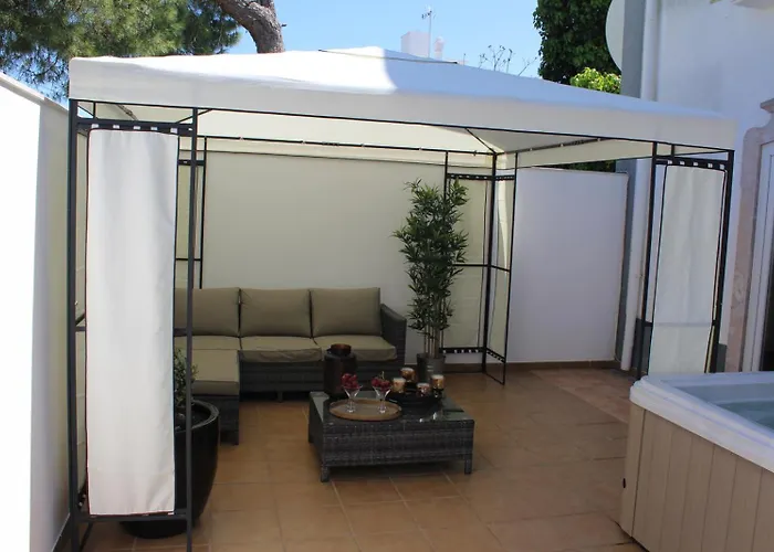 Charming Luz House - T2 With Jacuzzi