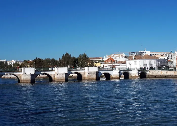 Daire Charming Luz House - T2 With Jacuzzi *