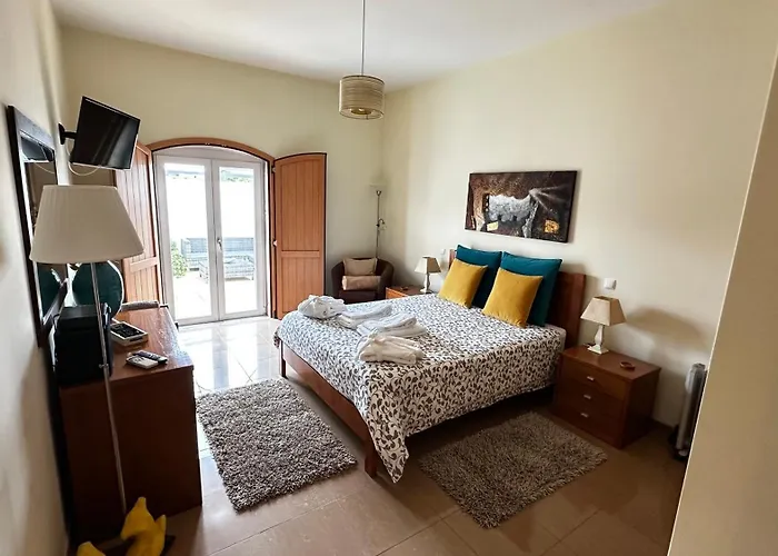 Charming Luz House - T2 With Jacuzzi *