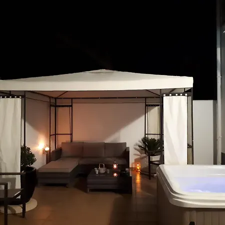 Charming Luz House - T2 With Jacuzzi Апартаменты Тавира